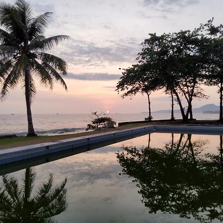 Hotel Kumala Samudra Tjikakaka Exterior foto