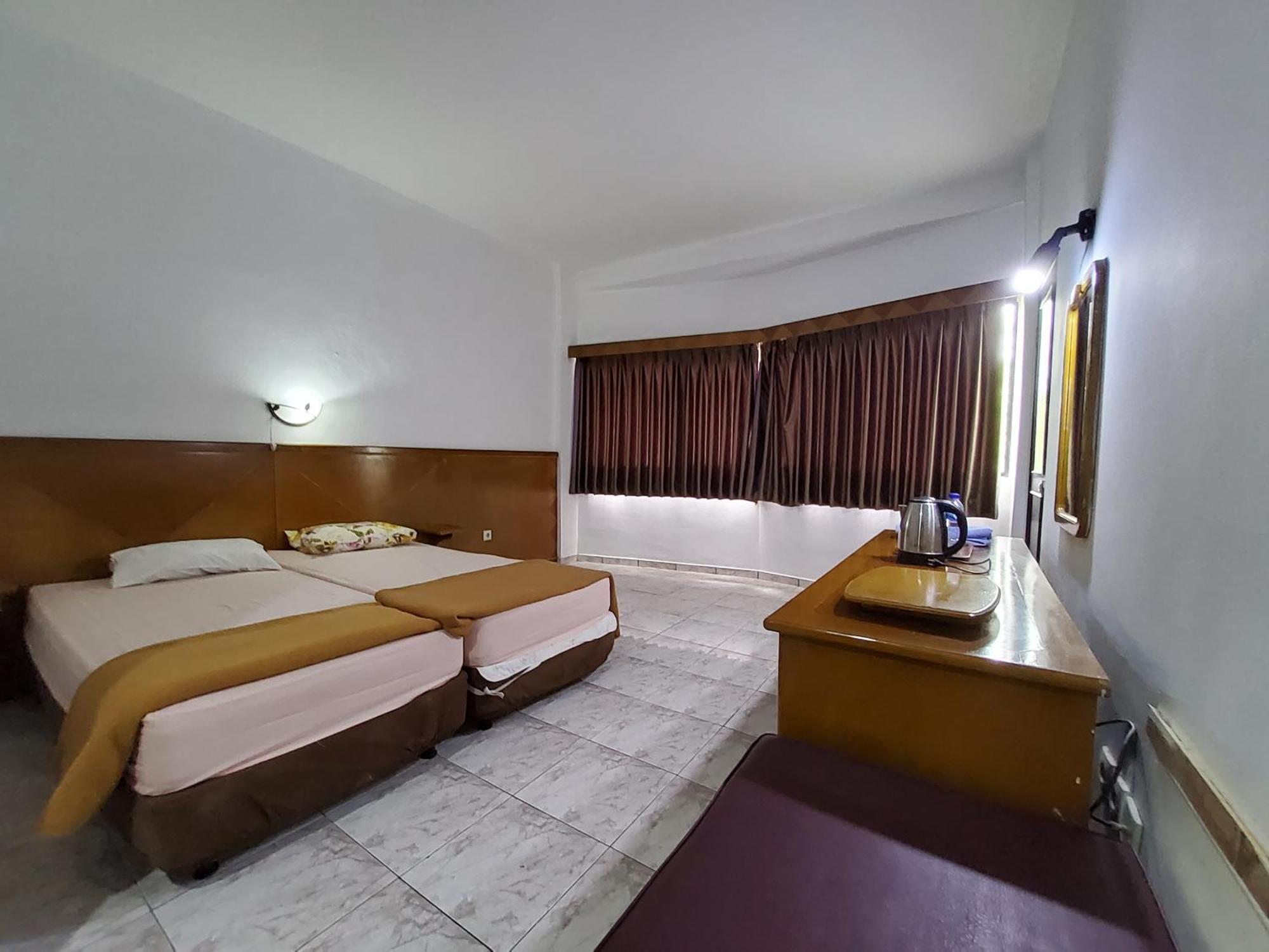 Hotel Kumala Samudra Tjikakaka Exterior foto