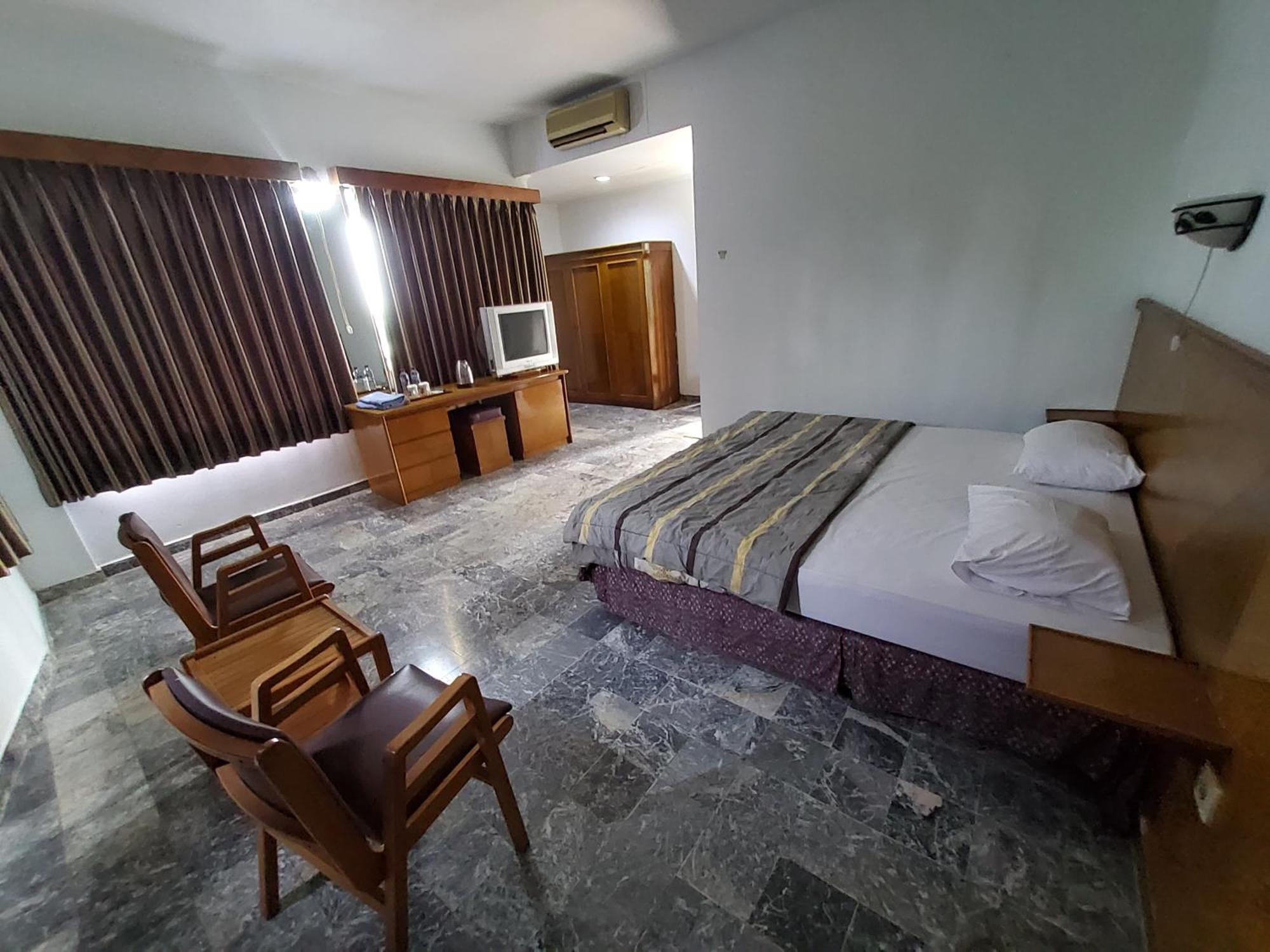 Hotel Kumala Samudra Tjikakaka Exterior foto