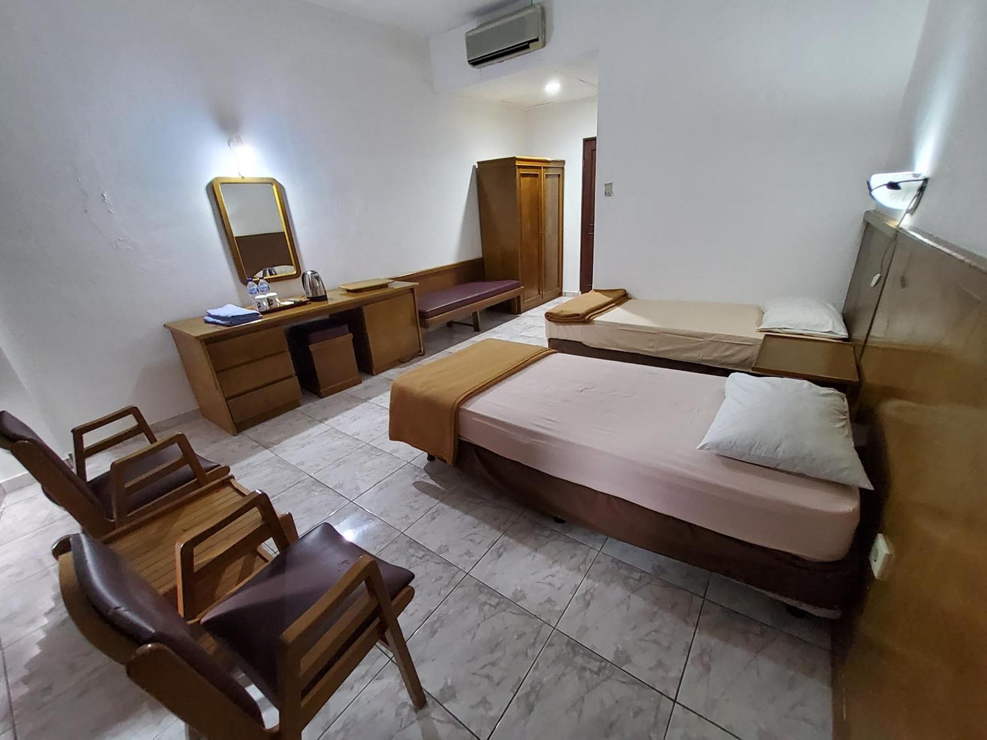 Hotel Kumala Samudra Tjikakaka Exterior foto