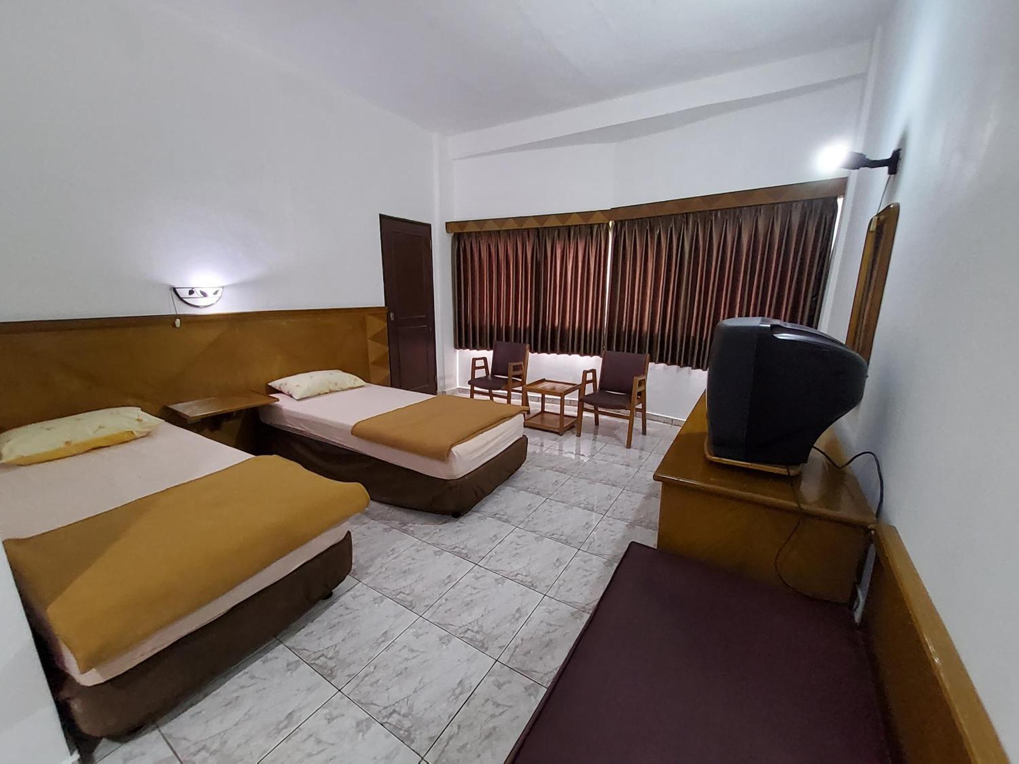 Hotel Kumala Samudra Tjikakaka Exterior foto