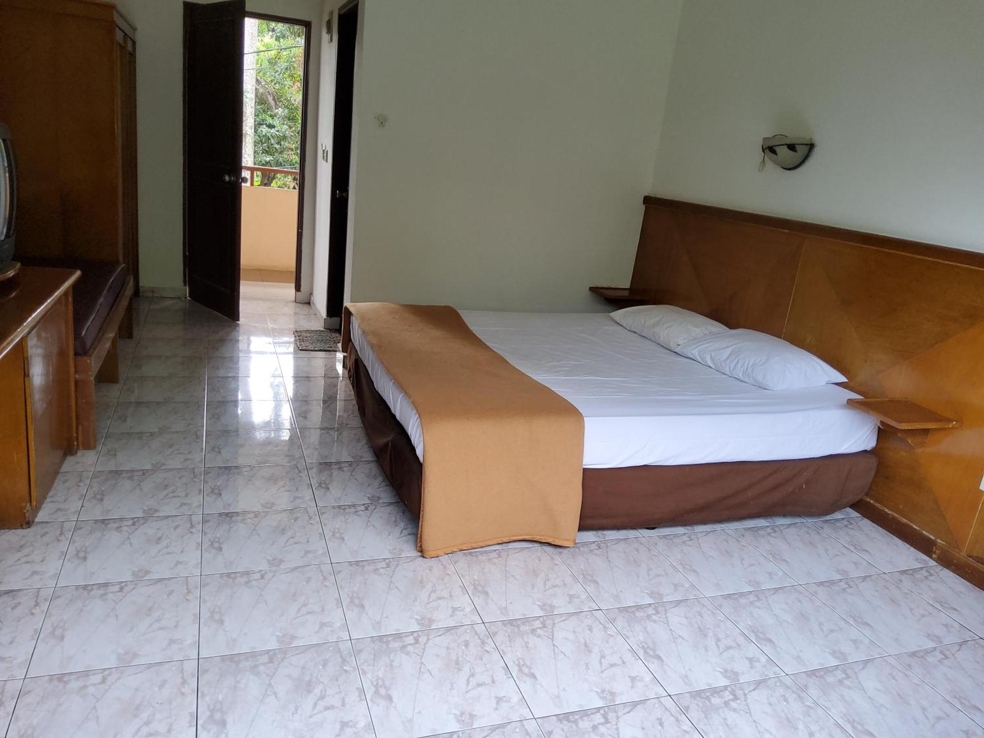 Hotel Kumala Samudra Tjikakaka Exterior foto